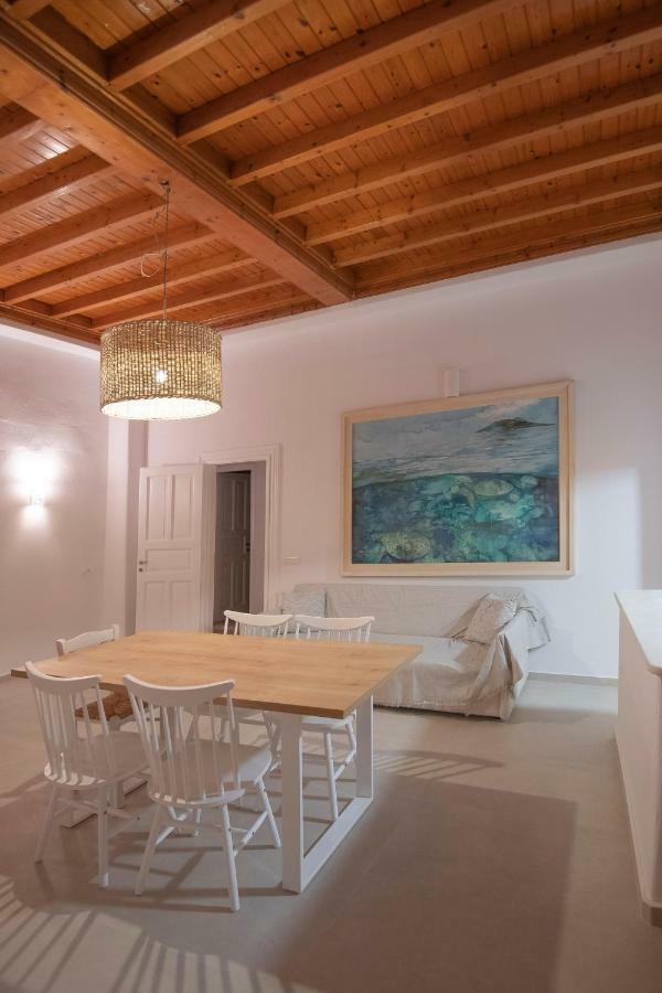 M Residence Little Venice Mykonos Town Екстер'єр фото