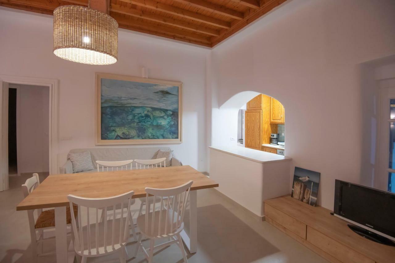 M Residence Little Venice Mykonos Town Екстер'єр фото